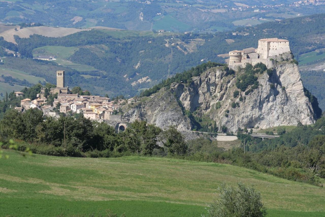 San Leo Albergo Diffuso エクステリア 写真